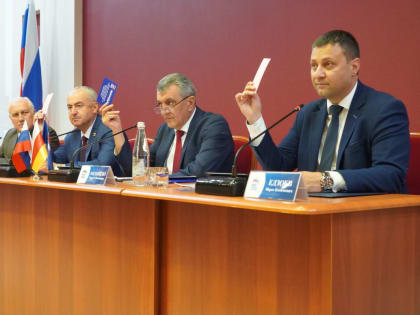 «Единая Россия» утвердила список кандидатов, которые представят партию на выборах в Собрание представителей г. Владикавказа