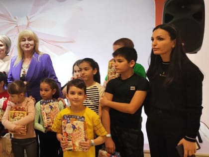 Во Владикавказе прошёл утренник для детей-инвалидов и детей погибших участников СВО