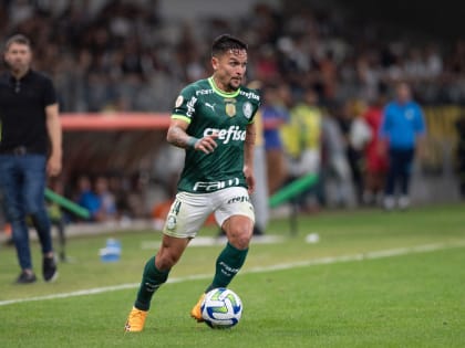 Прямо в сетку: лучшие футбольные матчи чемпионата Бразилии в прямом эфире Wink