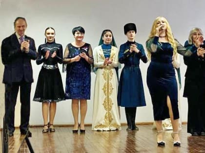 В ГОСПИТАЛЬ – С КОНЦЕРТОМ