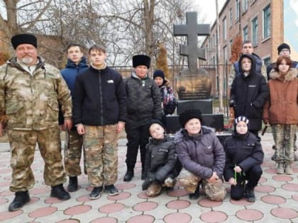 День памяти начался с молитвы