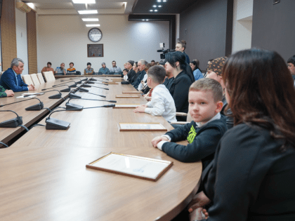 Семьям погибших участников СВО передали государственные награды