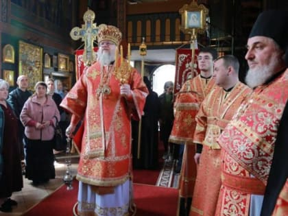 В Неделю жен-мироносиц архиепископ Герасим совершил Литургию в Аланском женском монастыре