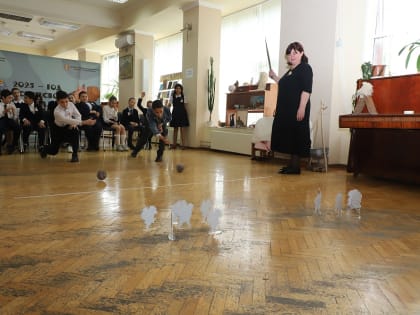 Научиться печь чуреки, сыграть в игру маленьких нартов, поучаствовать в танцевальных состязаниях нартской молодежи или поиграть на свирели Ацамаза – все это возможно в рамках акции