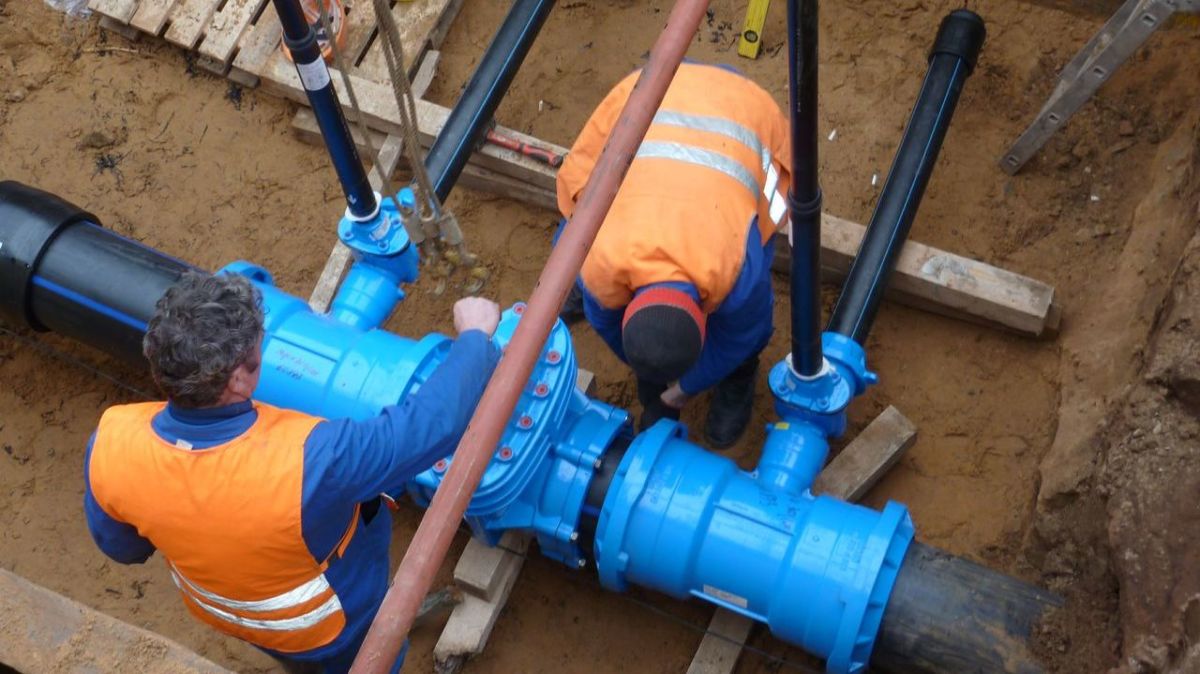 Замена запорной арматуры тепловых сетей 85 фото