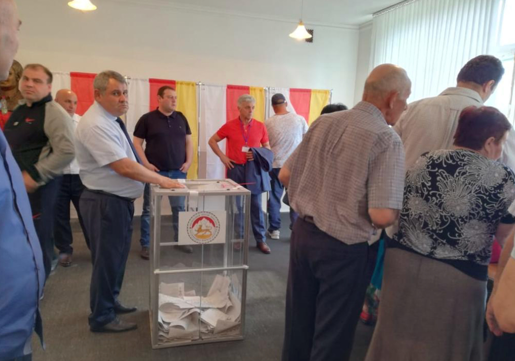 выборы в парламент рюо. парламент депутаты владикавказ. выборы парламента осетии. парламент рсо-алания. наблюдатели на выборах в италии.