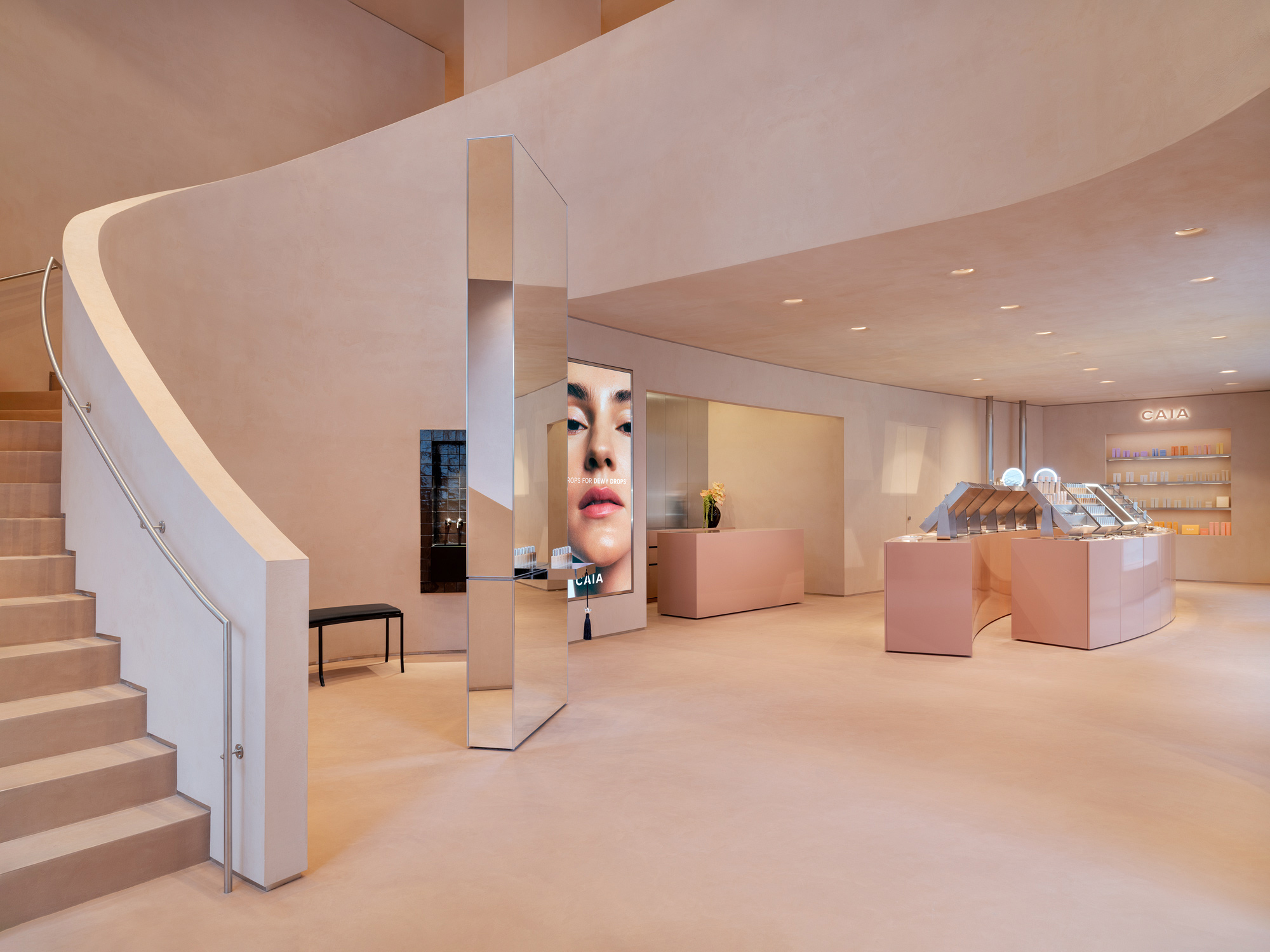 CAIA Flagship Store – Butik & Offentlig Miljö i Stockholm