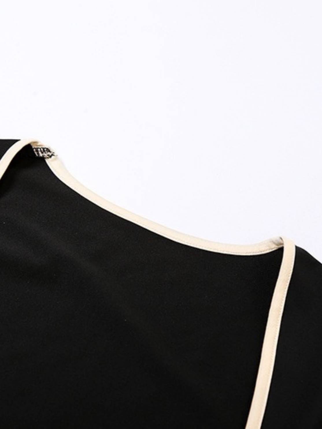 Short-sleeved Square Collar T-shirt Slim Fit Low Waist Trousers Suit