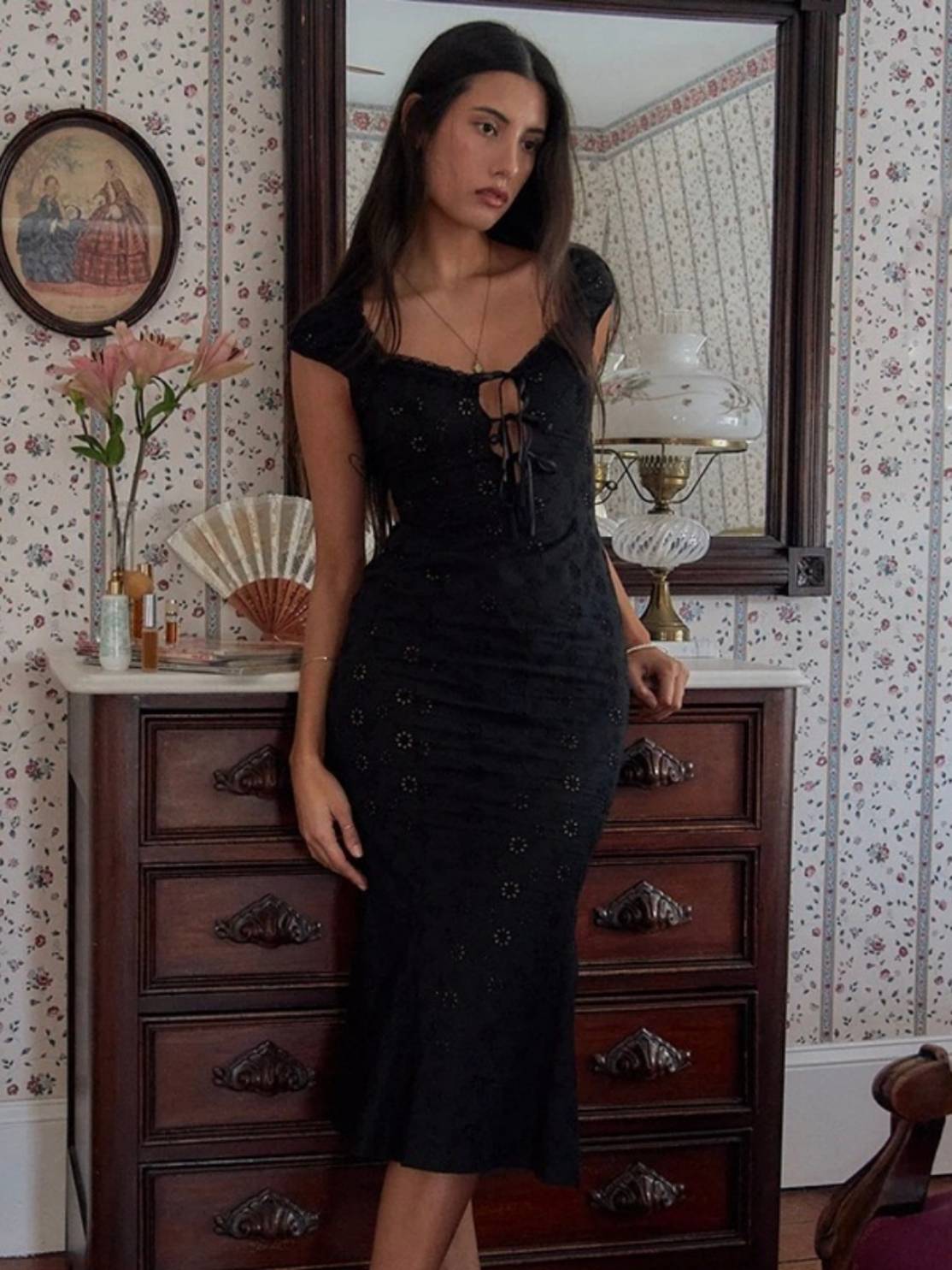 Lace Style Mid Dress