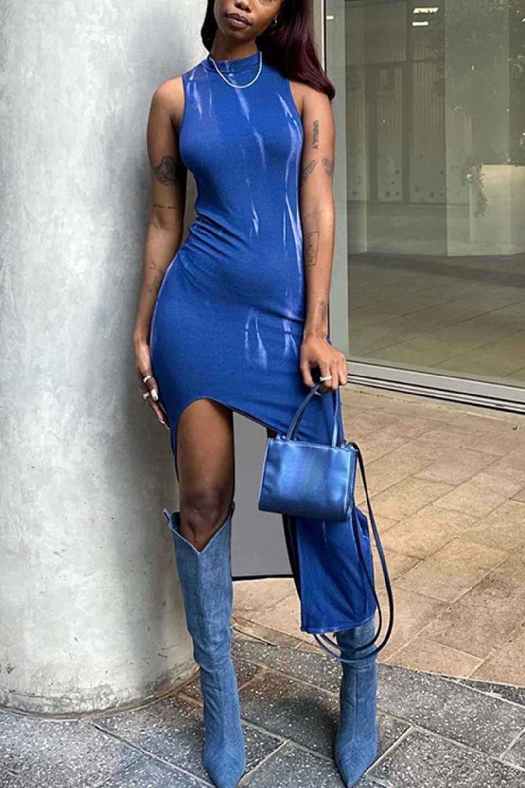 Tight-fitting Hip-hugging Dress