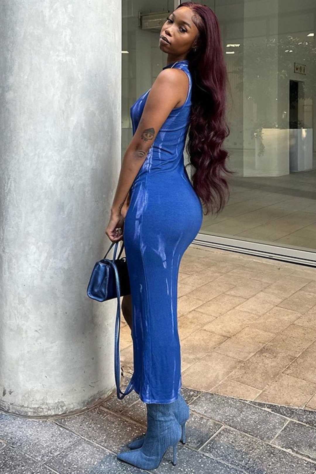 Tight-fitting Hip-hugging Dress