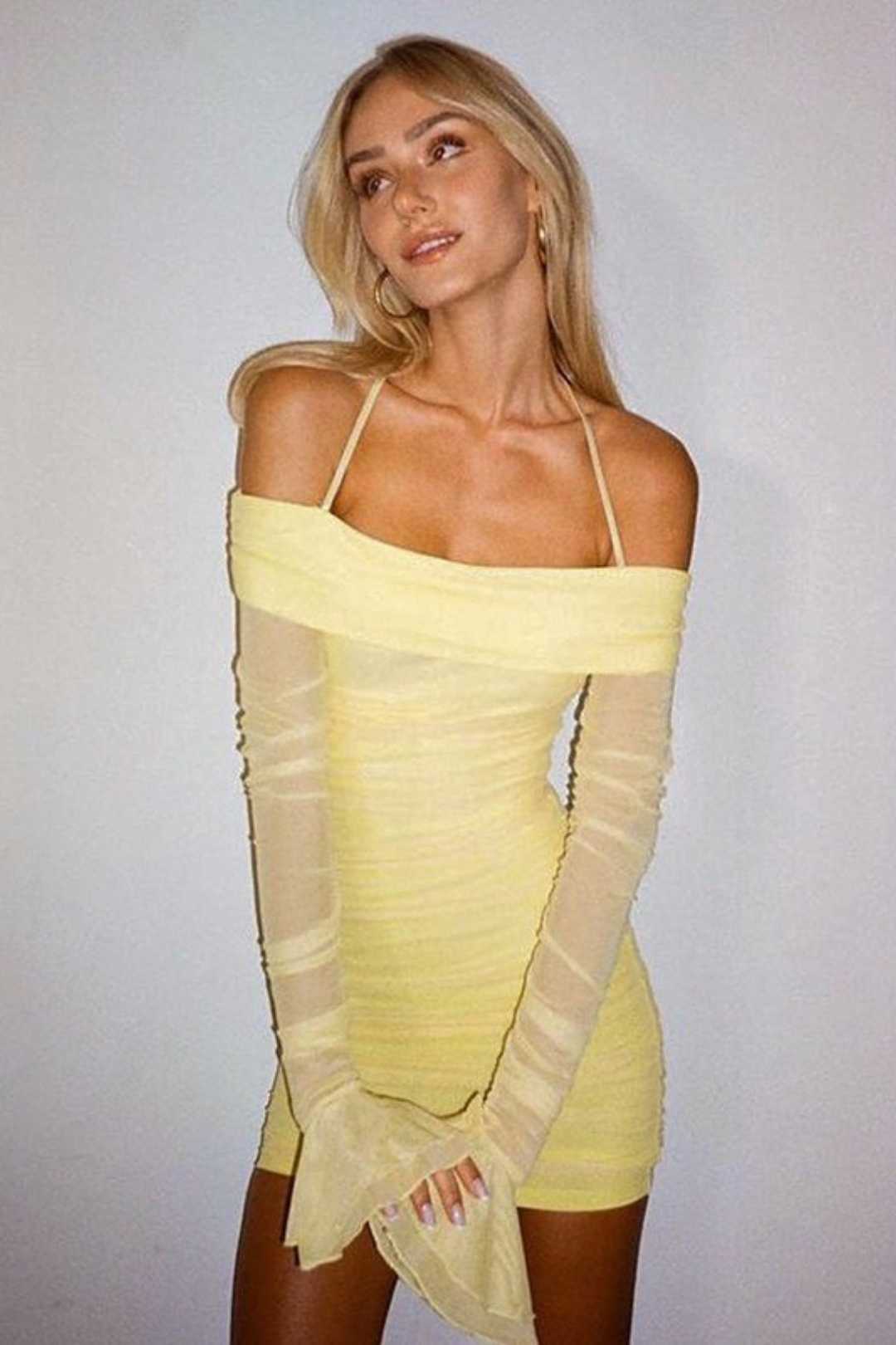 New One-shoulder Bell Sleeve Sexy Dress