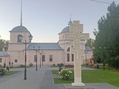 Обновление поклонного креста в Сыктывкаре
