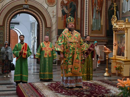 Божественная литургия в Сыктывкаре