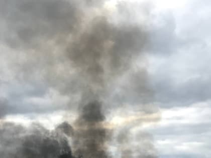 В поселке Мылва сгорел деревянный жилой дом