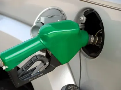 Цены на топливо упали на 20 рублей в Сыктывкаре