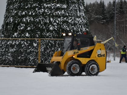 Новый год к нам идет 