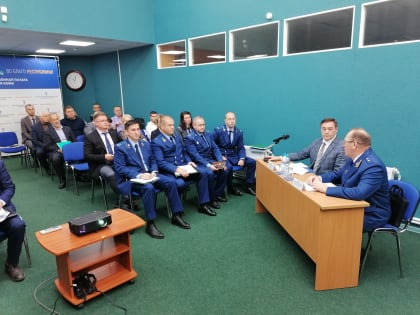 Бизнесу лесопромышленного комплекса Коми пояснили ценообразование леса на корню  