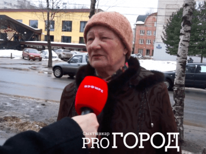 Сыктывкарцы рассказали, чистят ли в их дворе снег