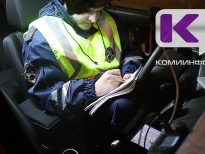 В Сыктывкаре из-за ДТП на ул.Морозова образовалась огромная пробка