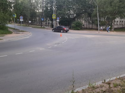 В Сыктывкаре невнимательная женщина-пешеход попала под колеса Kia Ceed