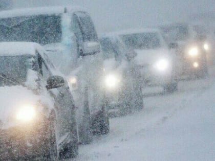 В нескольких районах Коми вновь объявлено штормовое предупреждение