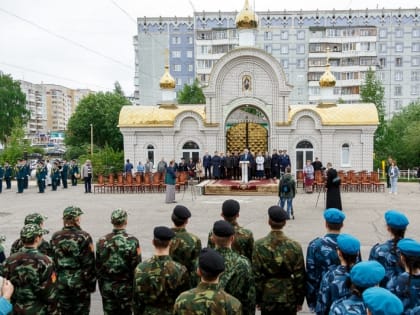 Студенты СЛИ показали, как служат Отечеству