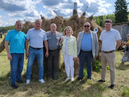 Владимир Косов рассказал об экологическом арт-фестивале «Сено» в Троицко-Печорском районе