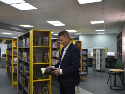 В Центральной библиотеке "Светоч" в Эжве прошел III межрегиональный Слет именных библиотек «Созвездие имен»