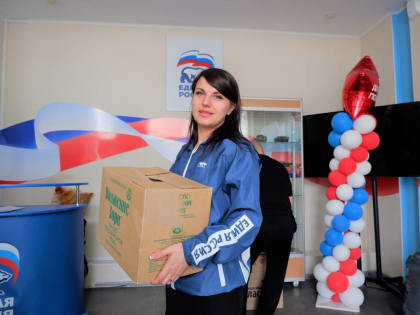 Летняя экипировка, инструменты и медикаменты. Жители Коми продолжают поддерживать фронт