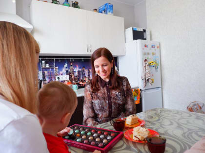 8 марта «Единая Россия» уделила особое внимание семьям военнослужащих