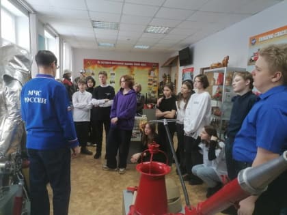 «Единая Россия» познакомила школьников Сыктывкара с профессией спасателя
