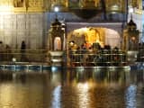 Sara Ali Khan’s Tearful Golden Temple Visit with Ayushmann Khurrana Sparks Nationwide Emotion