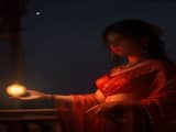 Karwa Chauth 2026: Venus Awakens – 5 Zodiac Signs Poised for Good News