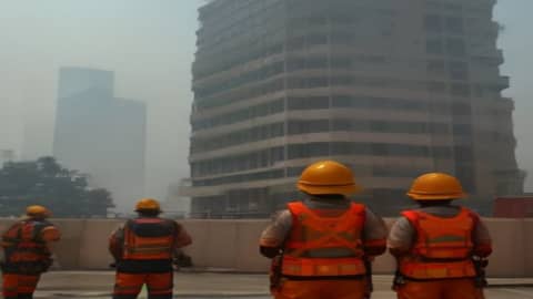 Delhi’s MCD Cracks Down on Illegal High‑Rise Buildings After Satya Niketan Tragedy