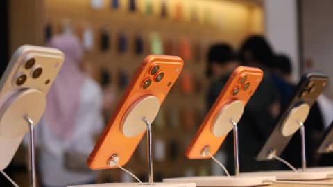 Apple’s iPhone 18 Pro, AirPods 5 & Watch 12: What India Can Expect