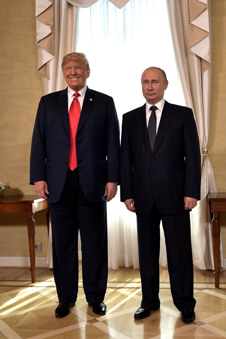 Trump Signals Readiness for New US‑Russia Summit if Ukraine Peace Deal Emerges