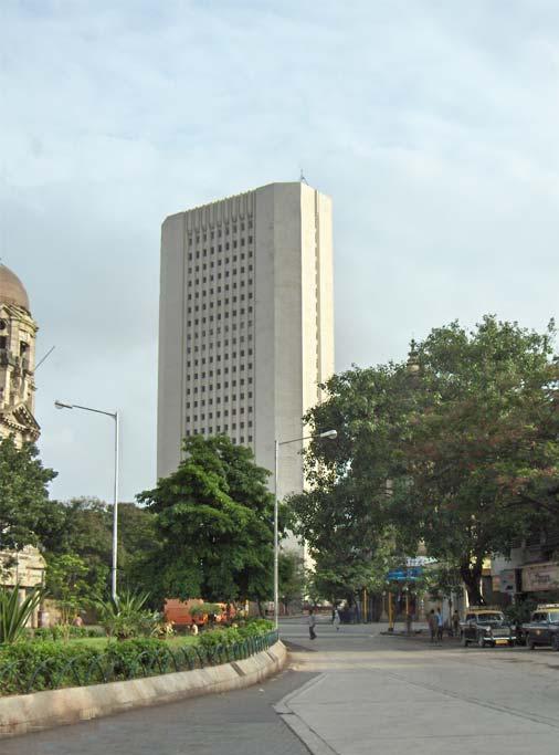 UPI पर शुल्क लागू, लेकिन आम जनता को नहीं: नियमों का विस्तृत विश्लेषण