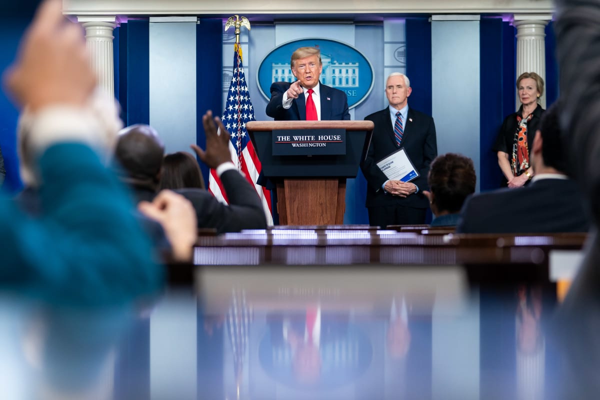 Trump vows to ban CNN and Politico from White House, sparking press‑freedom debate