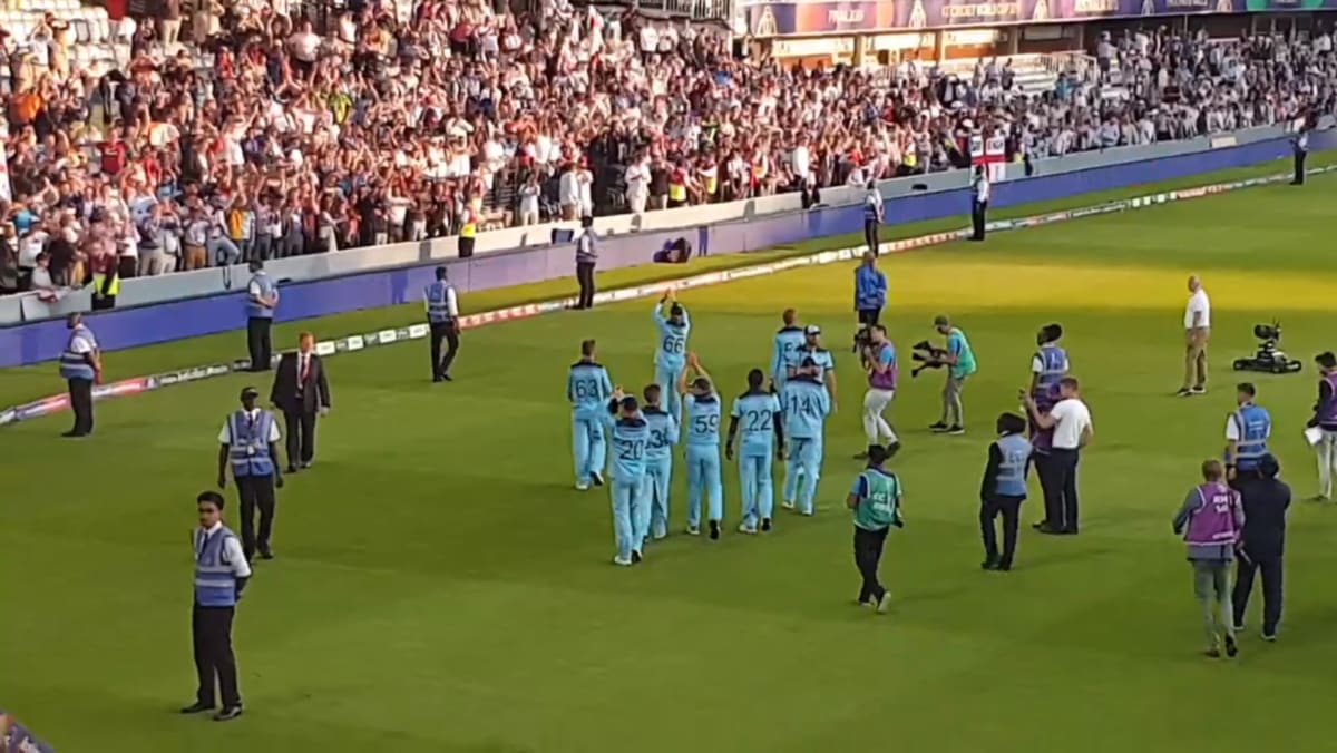 Veteran Fast Bowler Retires at 36 After Two England World Cups
