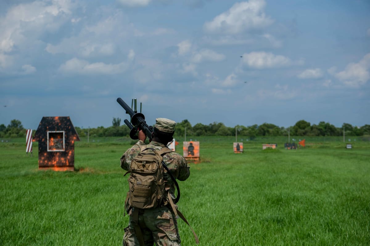 US Defense Shake‑up: Hegseth Launches Drone Command and Slashes Senior Ranks by 20%