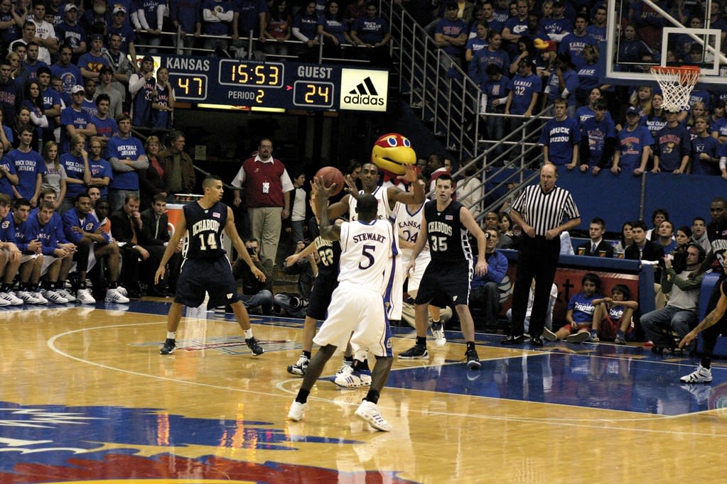 Kansas vs Middle Tennessee: Why the NCAA Showdown Is Capturing India’s Search Radar