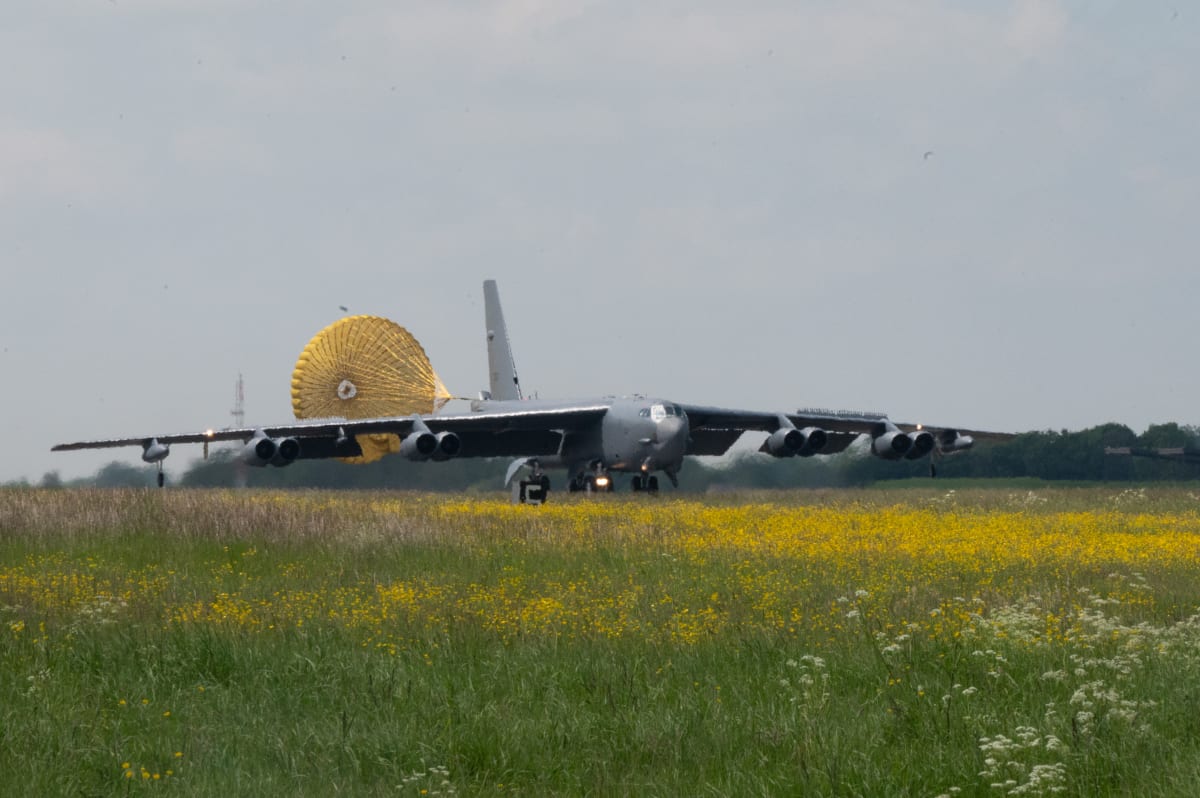 US Removes Iran‑Targeted Bombers from RAF Fairford Amid Terror Probe