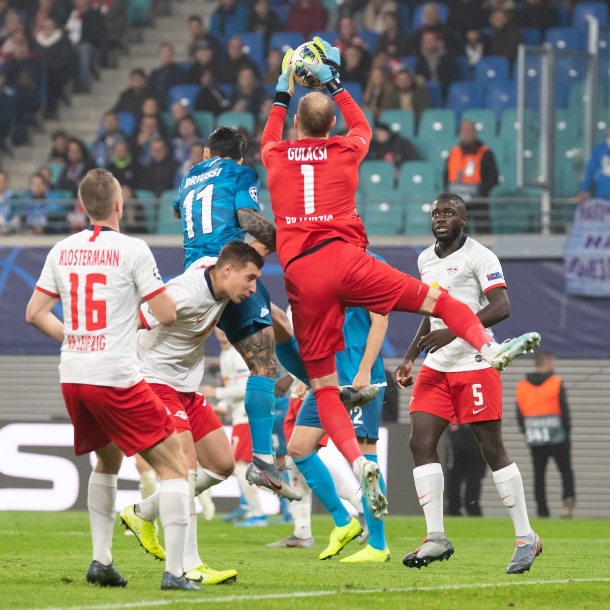 Gianluigi Donnarumma’s Footwork Revolution: PSG’s New Goalkeeping Era