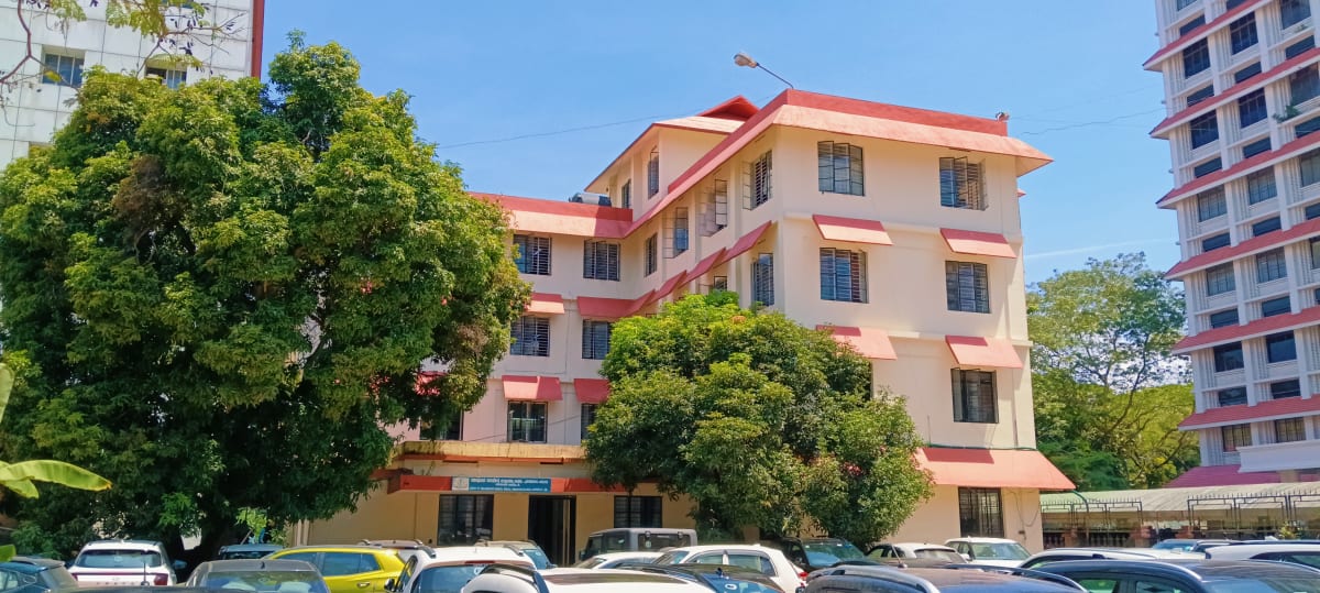 Kerala High Court Dismisses Stay on Waqf Board Reconstitution: Implications for Community Governance