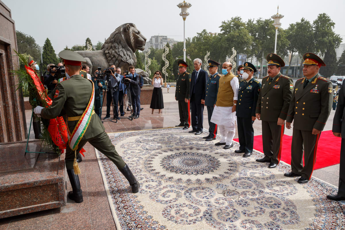 India‑Tajik Defence Ties Deepen: Rajnath Singh’s Dushanbe Dialogue