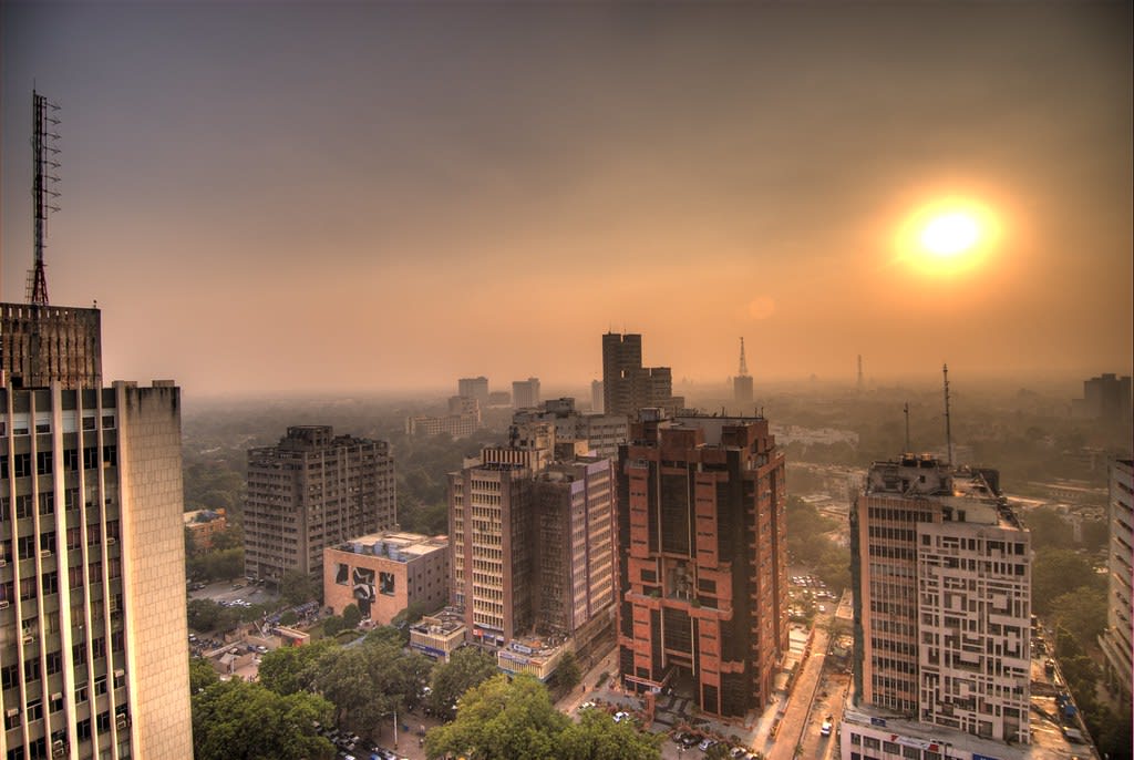 Smog Returns to Delhi: Is the Capital Bracing for Another Polluted Winter?