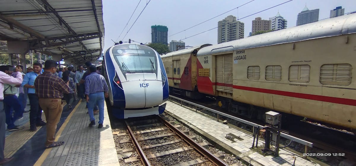 Bengaluru-Mumbai Vande Bharat Sleeper Set for Launch Next Month – What It Means for India’s Rail Future