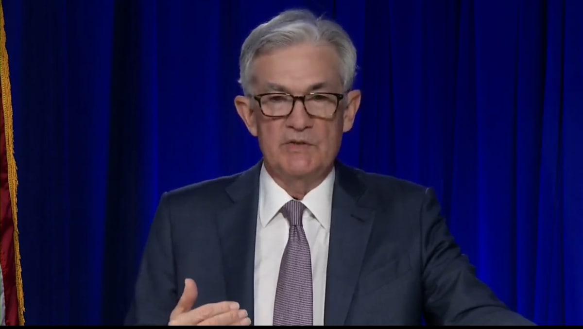 Fed Holds Rates Steady in Split Vote: What It Means for Inflation and Markets