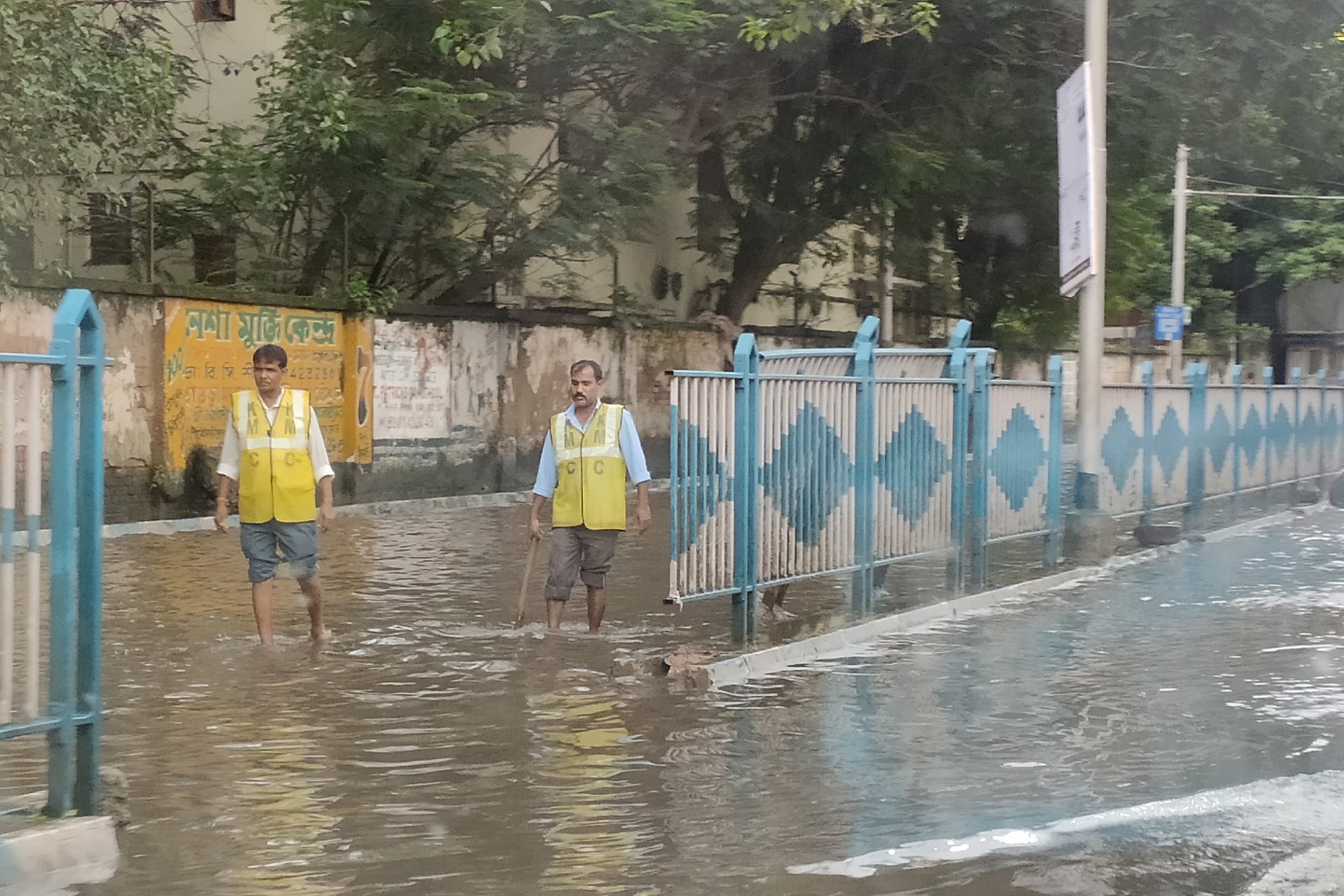Kolkata streets flooded